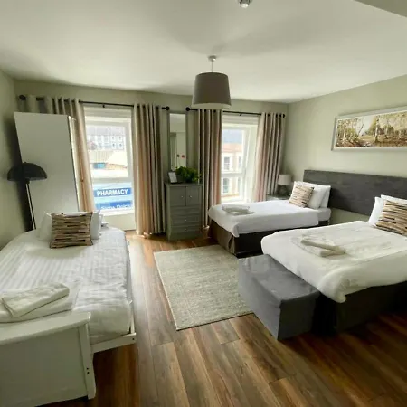 6 New Street Selfcatering 2 Bantry