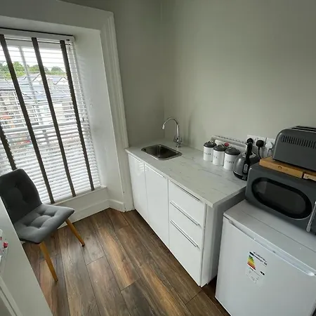 6 New Street Selfcatering 2 *